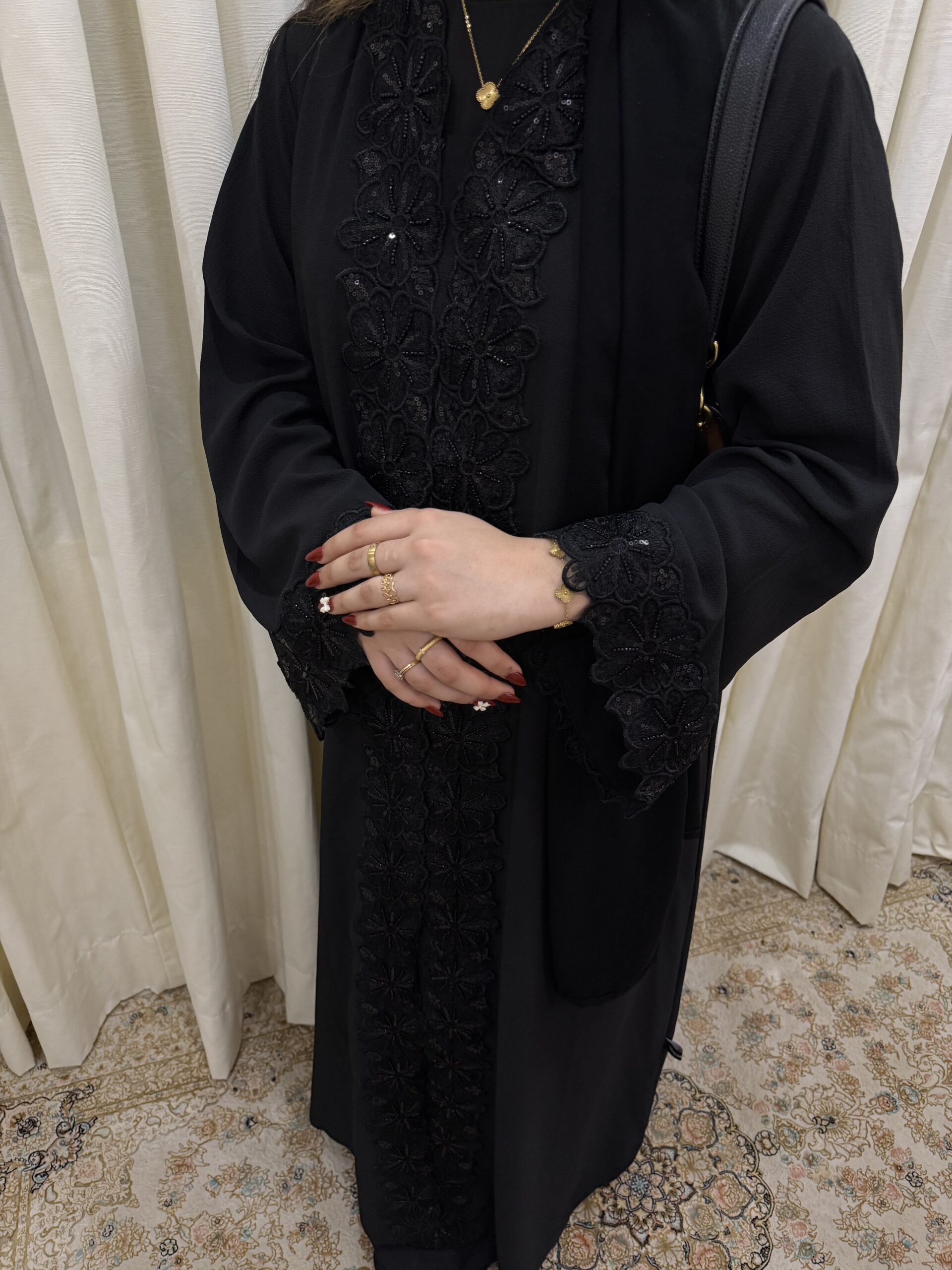 MIDNIGHT VEIL - Image 3