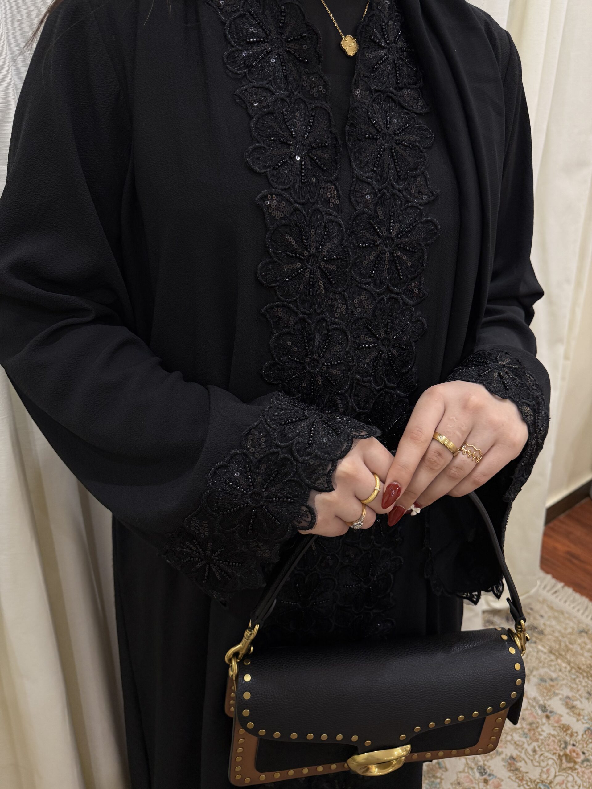 MIDNIGHT VEIL - Image 2